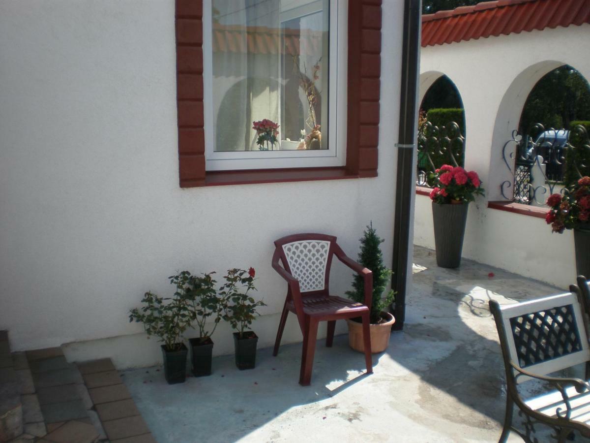Hotel Getliin Saku Exterior photo